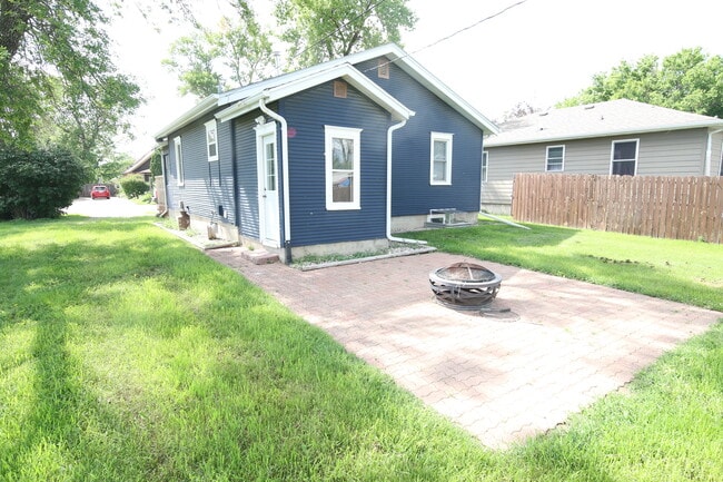 815 S Merton St in Aberdeen, SD - Building Photo - Building Photo