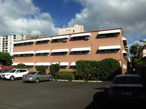 Alexander Gardens in Honolulu, HI - Foto de edificio - Building Photo