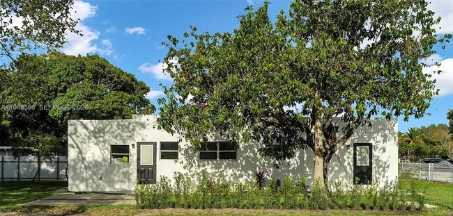 property at 1046 Jann Ave