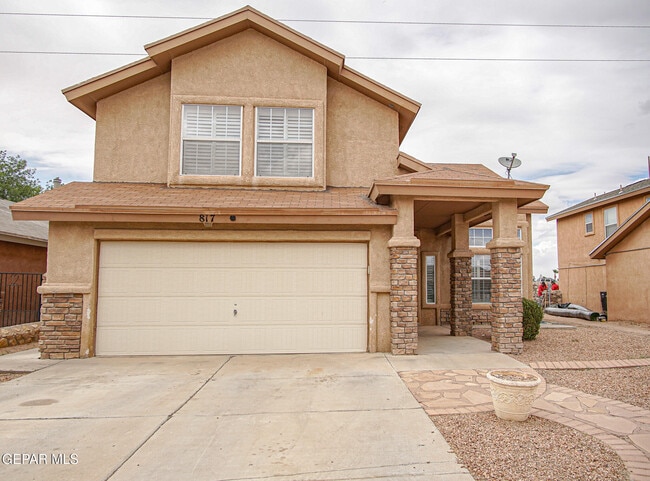 property at 817 Dakota River Ave