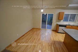 2427 S 354th St in Federal Way, WA - Building Photo - Building Photo