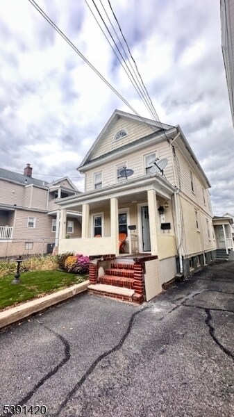 19 Mechanic St in Millburn, NJ - Building Photo - Building Photo