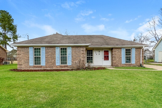 property at 1304 Dunbarton Rd