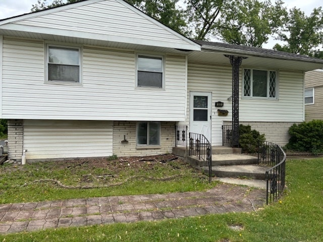 property at 101 N Walnut Ln