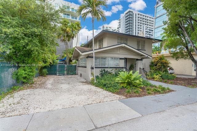 314 NE 26th Ter in Miami, FL - Foto de edificio - Building Photo