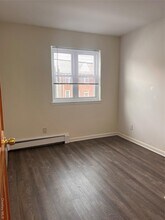 25-59-59 46th St in Queens, NY - Building Photo - Building Photo