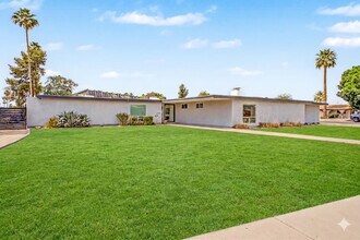 2800 S Bala Dr in Tempe, AZ - Building Photo - Building Photo