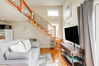 1142 Temple Dr in Pacheco, CA - Building Photo - Building Photo