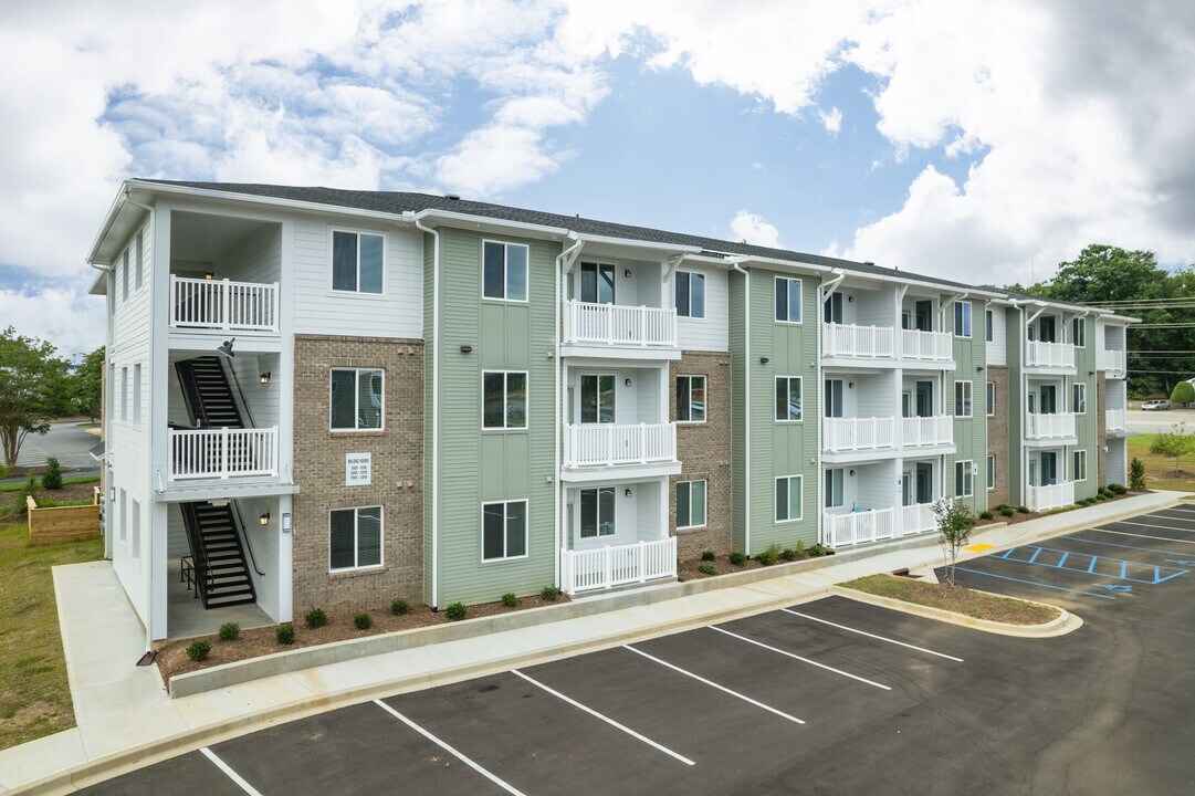The Alston in Greenville, SC - Foto de edificio
