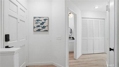 405 Ribbon Beach Way, Unit 249 in Oceanside, CA - Foto de edificio - Building Photo