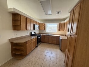 2739 Simms Ave in Kingman, AZ - Building Photo - Building Photo