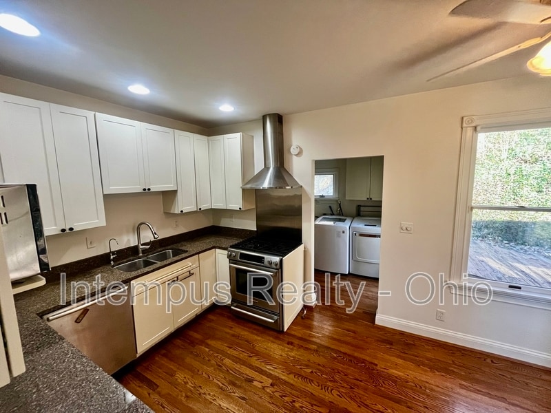 3724 Stevens Pl in Cincinnati, OH - Building Photo