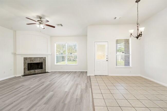 20122 Goss Hollow Ln