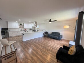 1702 Bristol Ct N in Irving, TX - Building Photo - Building Photo