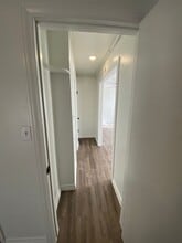 938 E Adams St, Unit Rear-Downstairs in Brownsville, TX - Foto de edificio - Building Photo