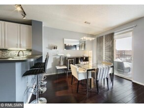 675 N 1st St in Minneapolis, MN - Foto de edificio - Building Photo