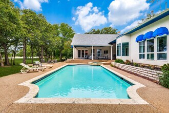 825 Carrie Ln in Lakewood Village, TX - Building Photo - Building Photo