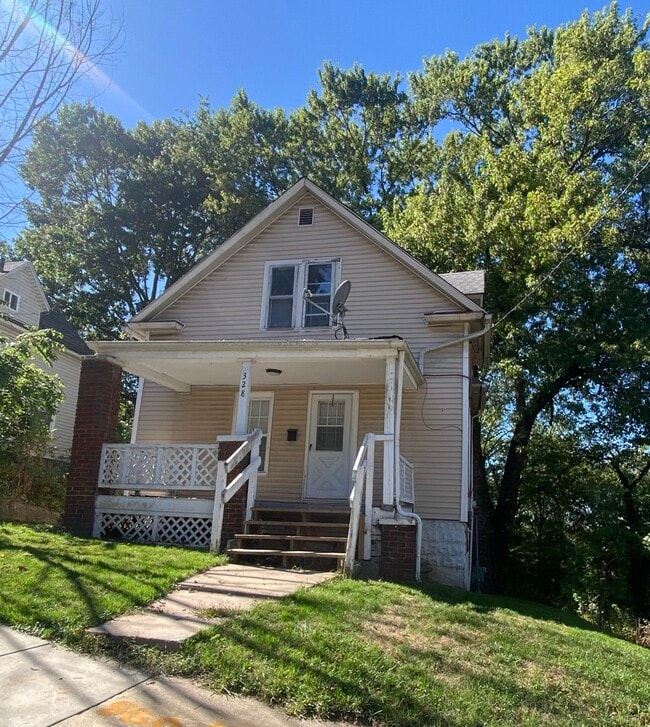 property at 328 Lease St