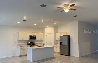 5781 Gingham Dr in Kissimmee, FL - Building Photo - Building Photo