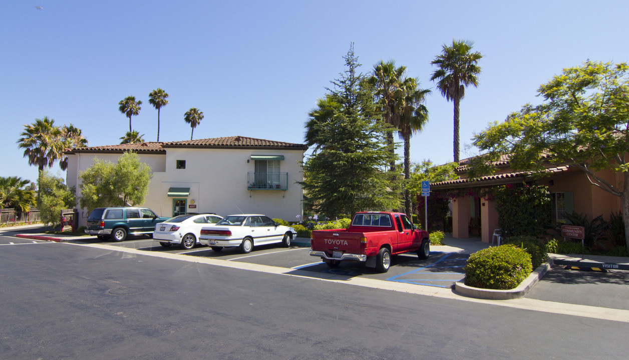 4005 Via Lucero in Santa Barbara, CA - Building Photo