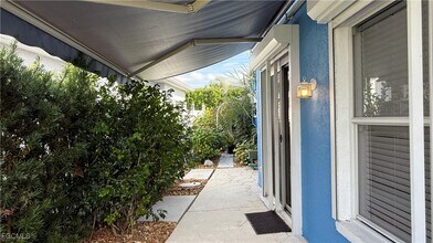 10700 Aqua Surf Ct in Estero, FL - Building Photo - Building Photo