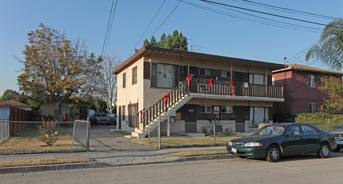 2653-2655 Queen St in Los Angeles, CA - Foto de edificio