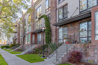 Brickyard Place in San Jose, CA - Foto de edificio - Primary Photo