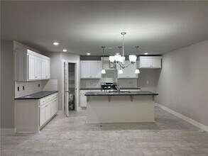 505 S Collins Ave in Gentry, AR - Building Photo - Building Photo
