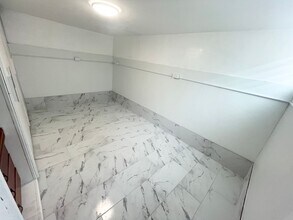 2250 Pauoa Rd in Honolulu, HI - Building Photo - Building Photo