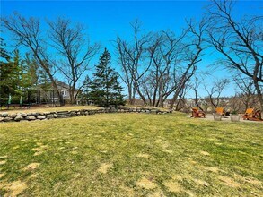 6560 Shadow Ln in Chanhassen, MN - Building Photo - Building Photo