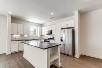 The Oaks in Humble, TX - Building Photo - Building Photo