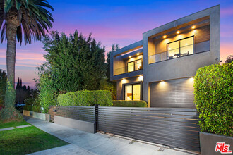 737 N Gardner St in Los Angeles, CA - Building Photo - Building Photo