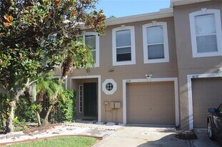 4630 Ashburn Square Dr in Tampa, FL - Building Photo
