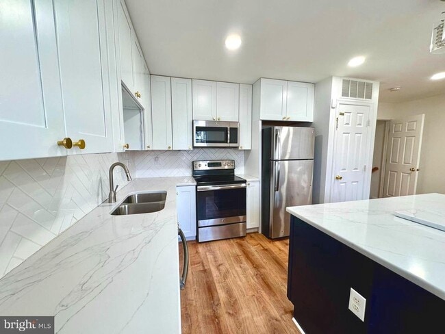 597 Primus Ct in Frederick, MD - Building Photo - Building Photo