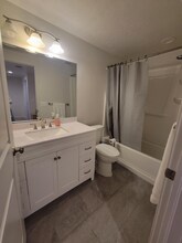 988 Sapphire Peak Dr in Bluffdale, UT - Building Photo - Building Photo