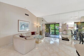 10592 Tropic Palm Ave in Boynton Beach, FL - Building Photo - Building Photo