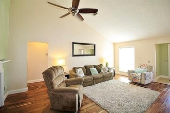 314 Pool St in Cedar Hill, TX - Building Photo - Building Photo