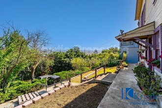 517 Alhambra St in Crockett, CA - Building Photo - Building Photo