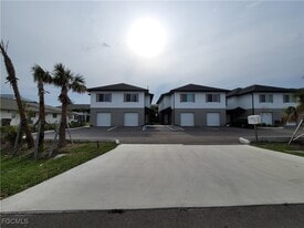 3519 SW Santa Barbara Pl in Cape Coral, FL - Building Photo