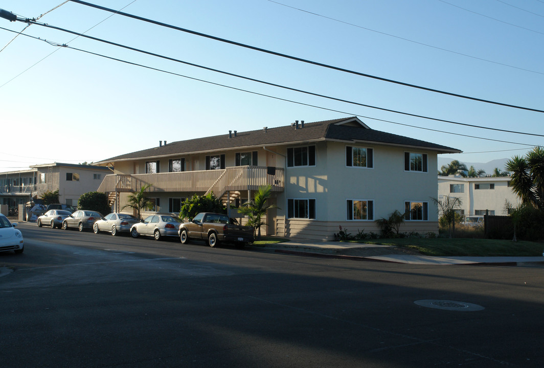 777 Embarcadero Del Mar in Goleta, CA - Foto de edificio