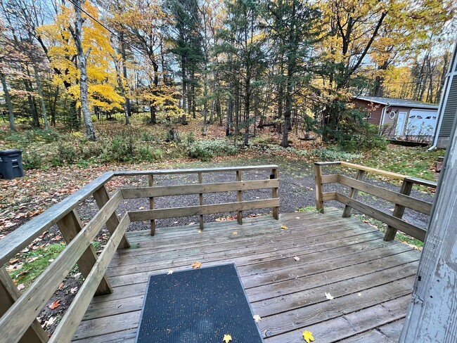 1122 W Arrowhead Rd in Duluth, MN - Building Photo - Building Photo