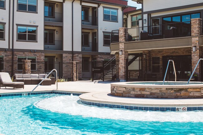 Eagles Peak 55+ Communities in Windsor, CO - Building Photo - Building Photo