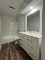 6862 S Creek Dr in Fort Worth, TX - Building Photo