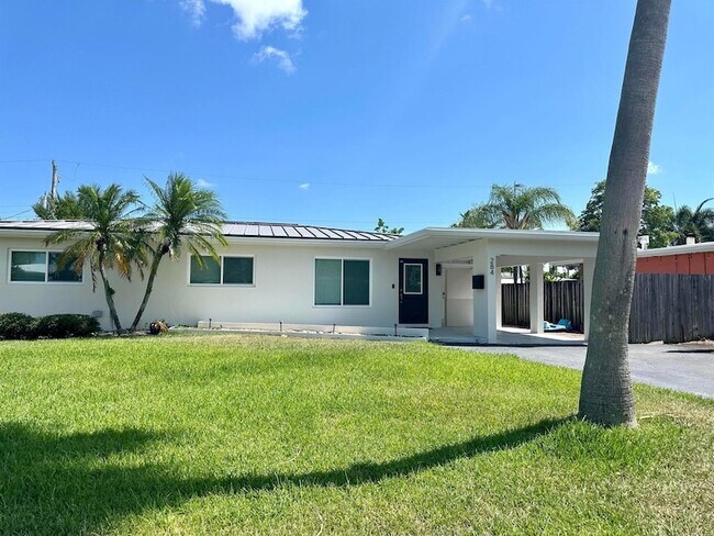 284 SW 11th St in Pompano Beach, FL - Building Photo - Building Photo