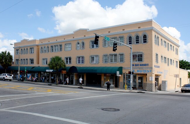 1203 W Flagler St in Miami, FL - Building Photo - Building Photo