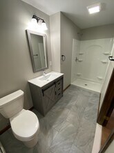 132 Deborah Dr in Coventry, CT - Building Photo - Building Photo