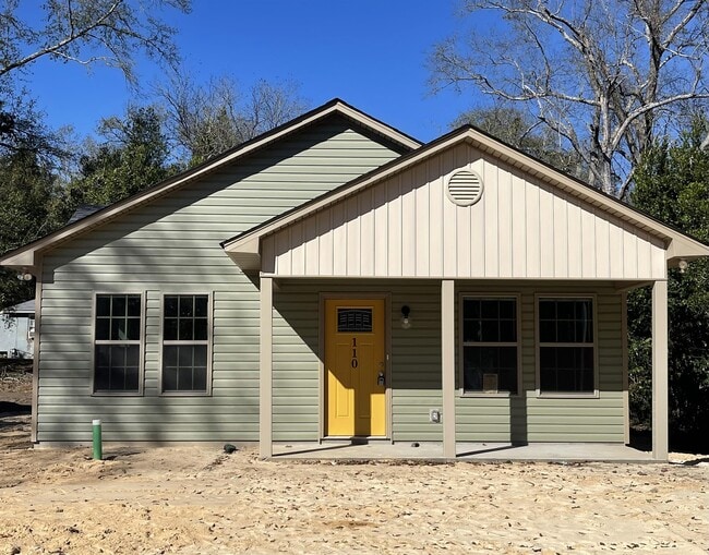 110 Doby St in Camden, SC - Building Photo - Building Photo