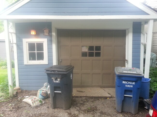 1307 Belmar Pl in Ann Arbor, MI - Building Photo - Building Photo