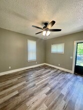 1419 S St Clair St in Wichita, KS - Building Photo - Building Photo