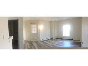 2733 Dartmouth College Hwy-Unit -1 in Haverhill, NH - Building Photo - Building Photo